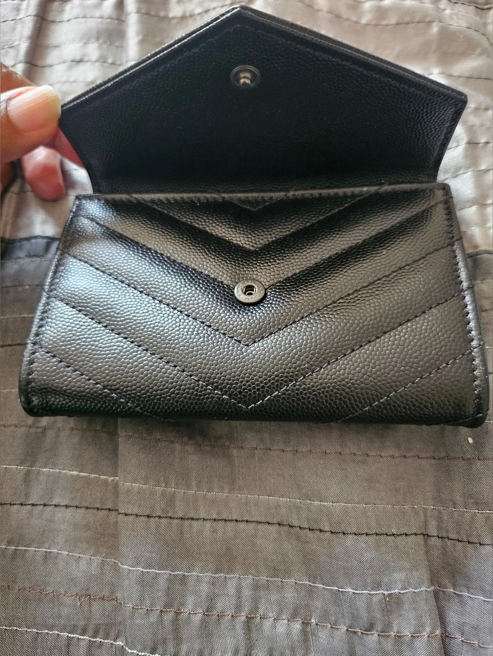 Saint LaurentCassandre Matelass Small Envelope Wallet - Picture 8 of 9